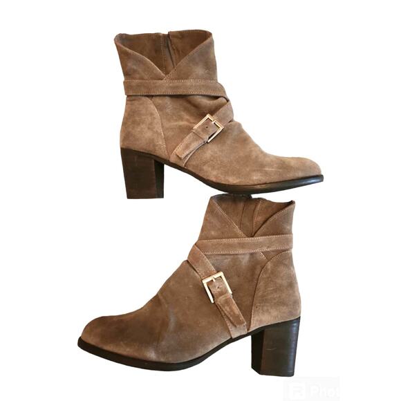 Matisse Gray Suede HARPER Ankle Booties Boot Side Zip Buckle 2.75 Heel Size 10M - Picture 3 of 8